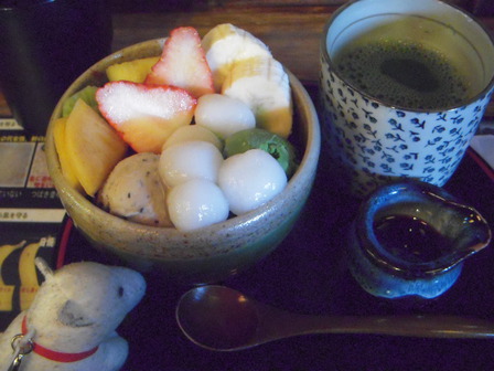 クリーム抹茶白玉あんみつ