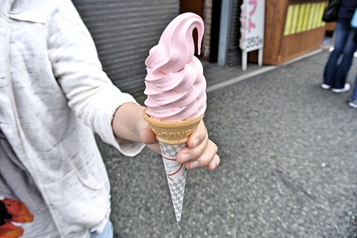 こけももソフトクリーム
