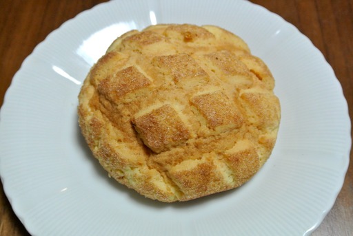 シナモンメロンパン