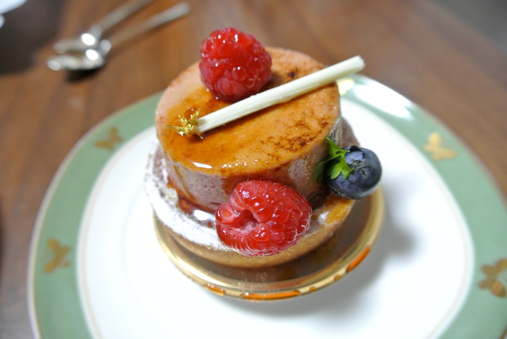 http://sweets.tokyo-review.com/image/DSC_3709.JPG