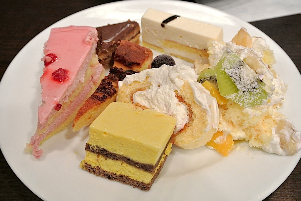 http://sweets.tokyo-review.com/image/DSC_4163.JPG