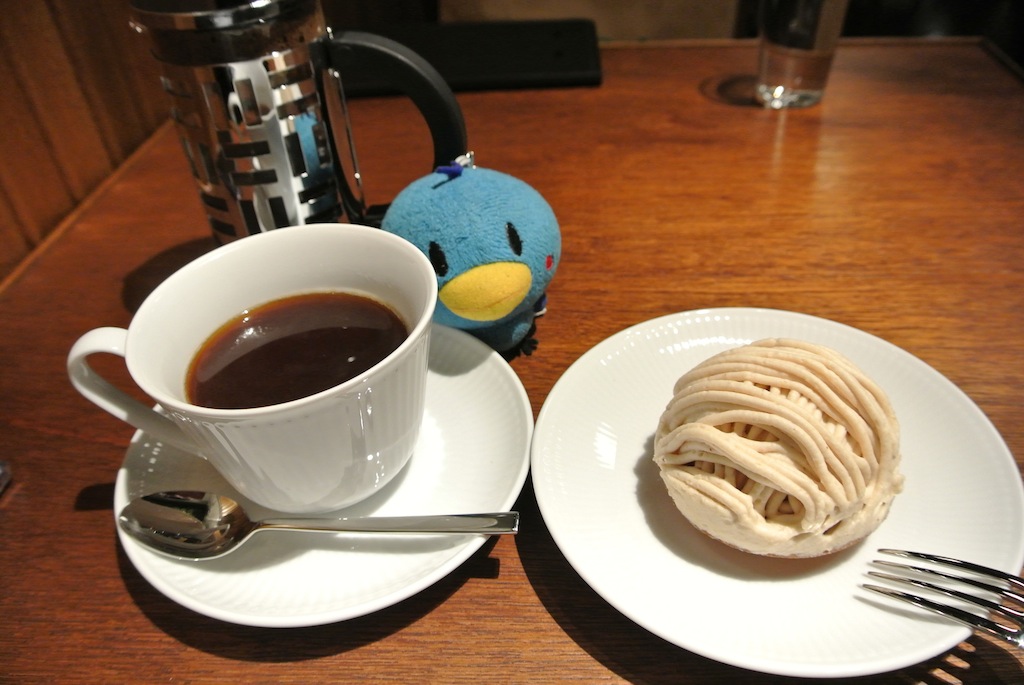 http://sweets.tokyo-review.com/image/DSC_6320.JPG