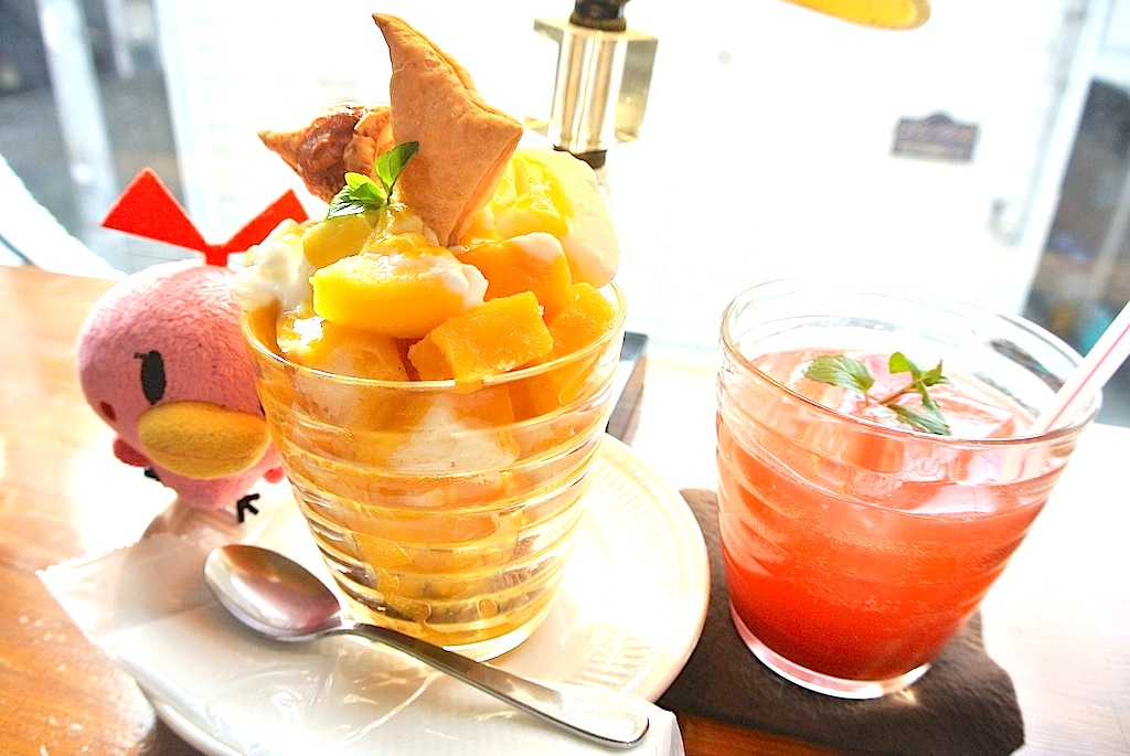 http://sweets.tokyo-review.com/image/DSC_8250.JPG