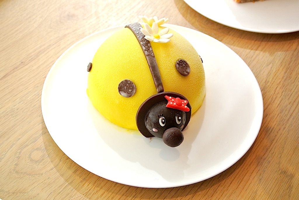 http://sweets.tokyo-review.com/image/DSC_9781.JPG