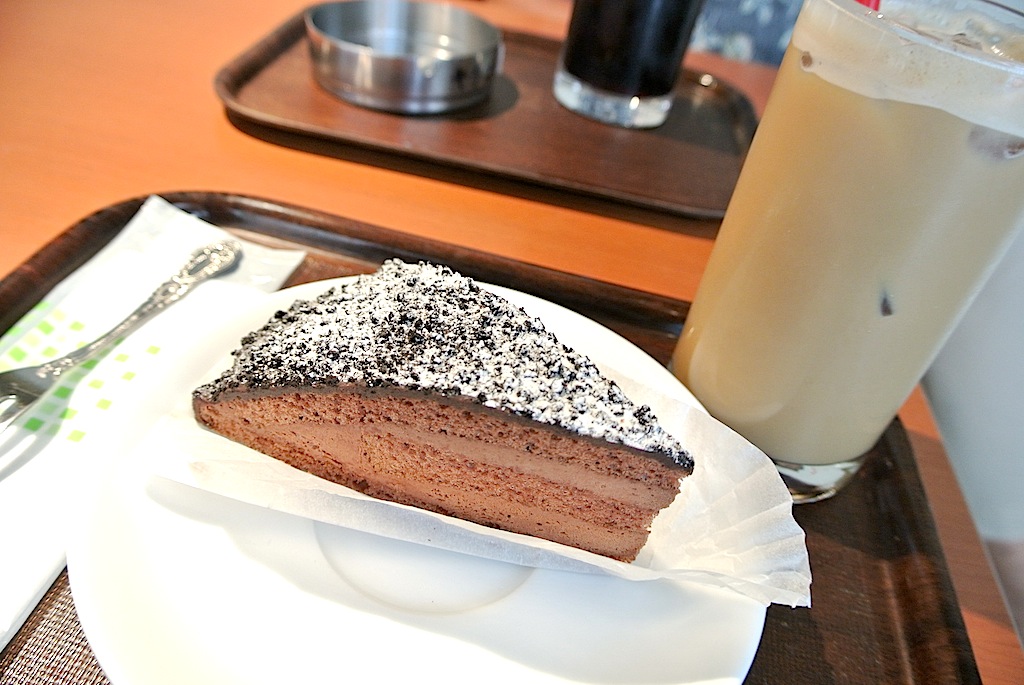 http://sweets.tokyo-review.com/image/DSC_9850.JPG