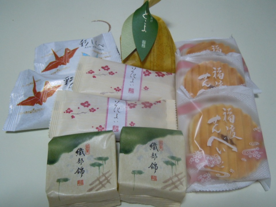 http://sweets.tokyo-review.com/image3/52603_02l.jpg