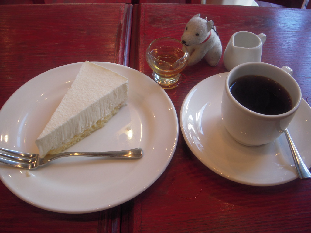 http://sweets.tokyo-review.com/image3/DSCN0417.JPG