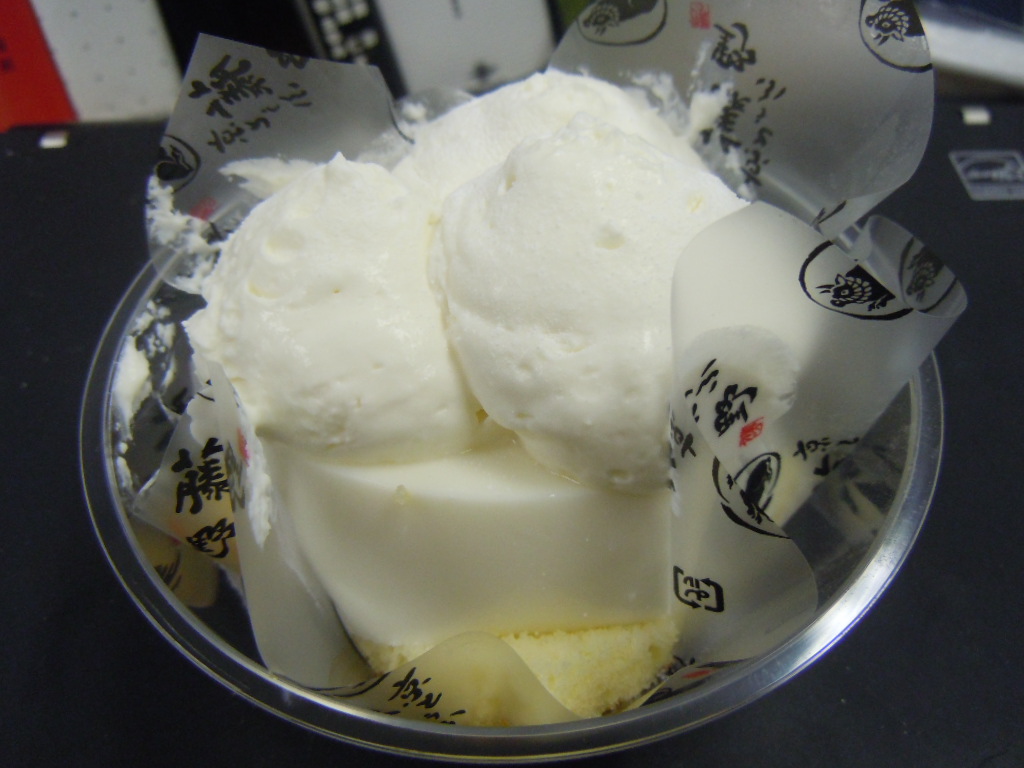 http://sweets.tokyo-review.com/image3/DSCN2680.JPG