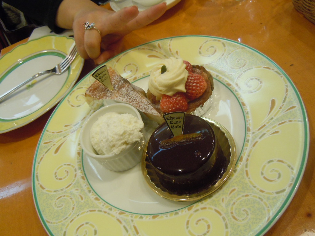 http://sweets.tokyo-review.com/image3/DSCN6285%5B1%5D.JPG