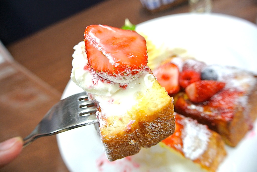 http://sweets.tokyo-review.com/images/DSC_4976.jpg