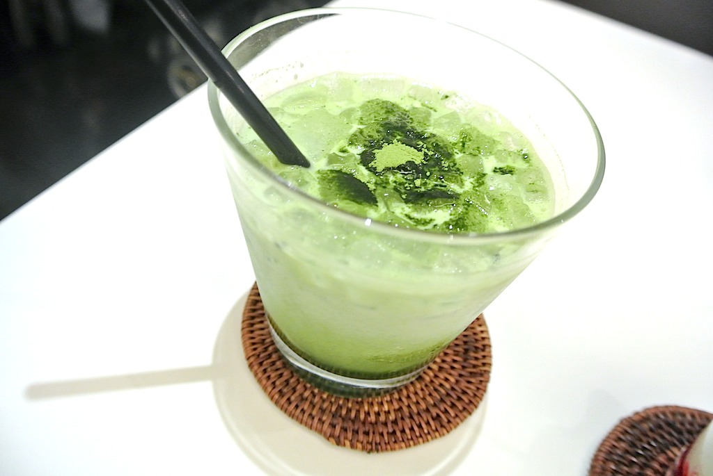 http://sweets.tokyo-review.com/images/DSC_6242.jpg