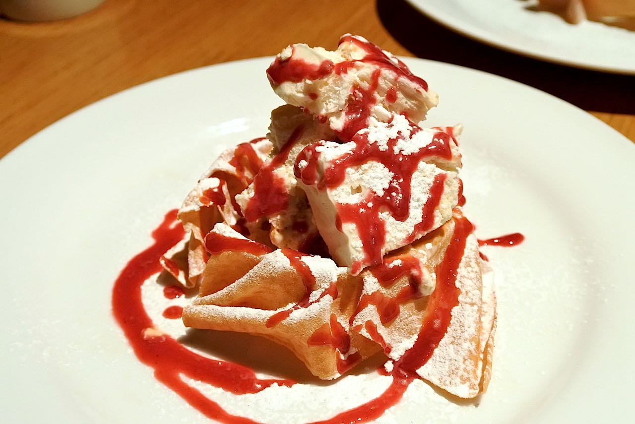 http://sweets.tokyo-review.com/images2/DSC_2847.jpg